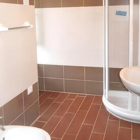 Cozy In 70 M² With Mountain View Terrace Livo (Lombardy)