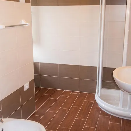 Cozy In 70 M² With Mountain View Terrace Daire *