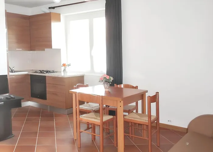 Cozy In 70 M² With Mountain View Terrace דירה